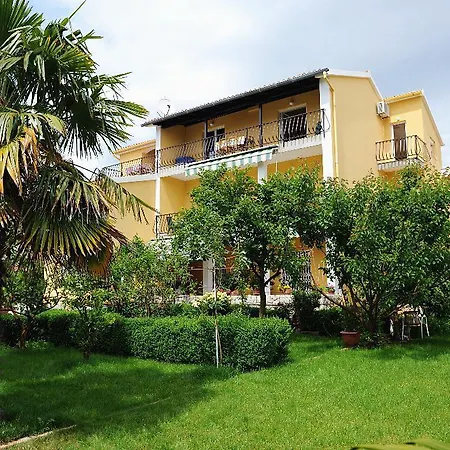 Apartamento - Diklo 5880b *
