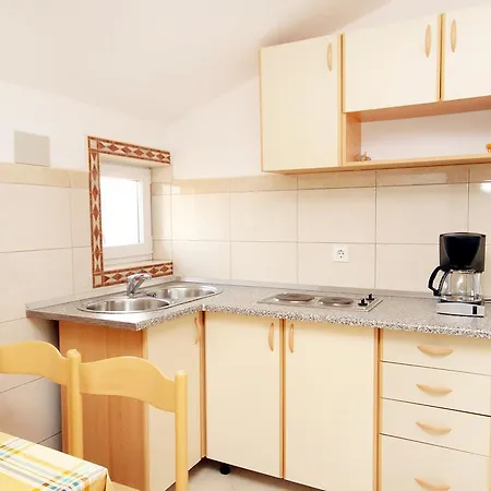 Apartamento - Diklo 5880b Zadar